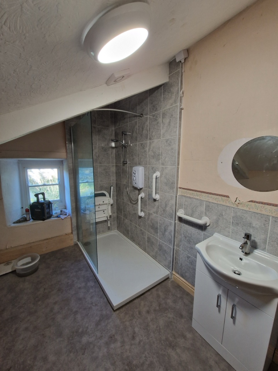 Bathrooms Project by H2 Bathrooms