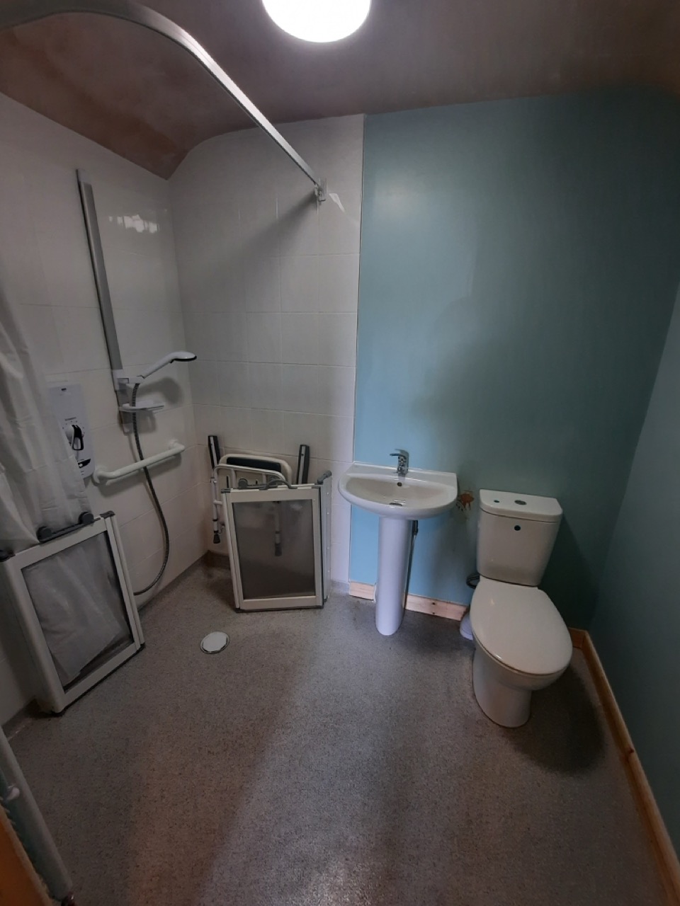 Space Enhancement Project by H2 Bathrooms